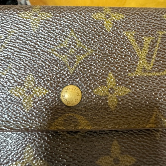 Louis Vuitton Porte Tresor International Long Trifold Wallet - Picture 11 of 12